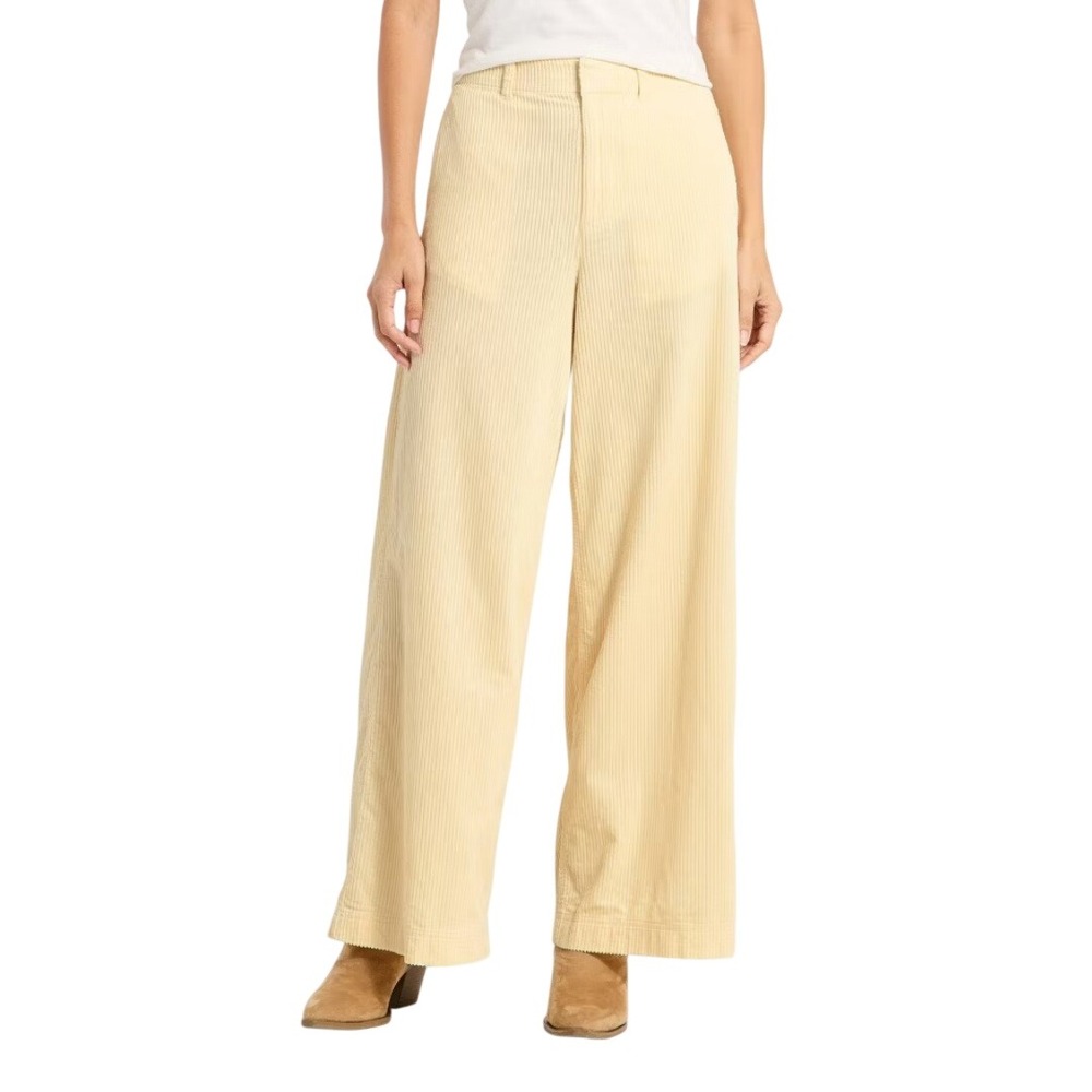 Universal Thread Women's Cream High Rise Corduroy‎ Wide Leg Pants Size 8